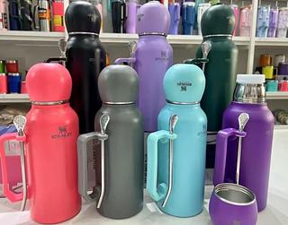 Garrafa Térmica 1300ml Com Bomba Para Tereré